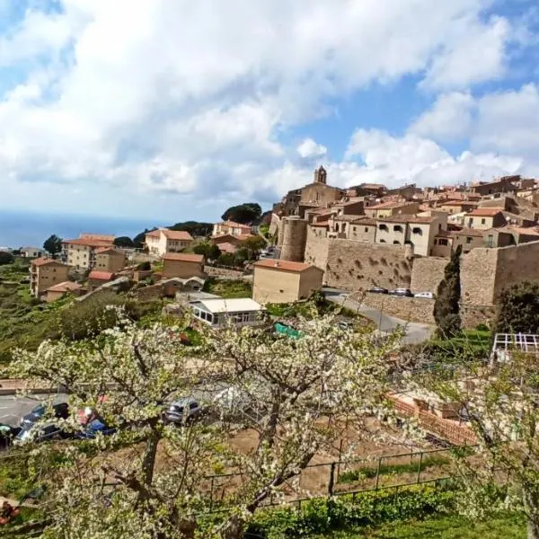 Appartamenti Giglio Castello, hotel v destinaci Isola del Giglio