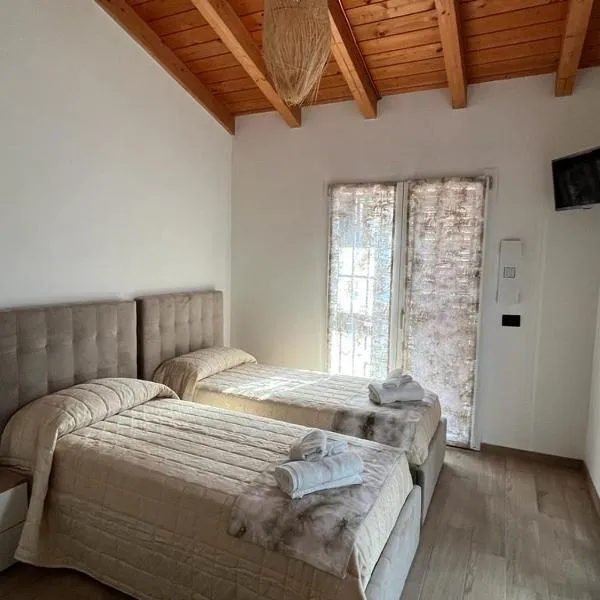 B&B LA VILLA Rozzano - HUMANITAS - FORUM ASSAGO - MILANO FIORI - IEO, hotel v destinaci Rozzano