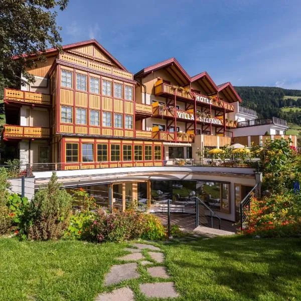 Hotel Villa Stefania, hotel a San Candido