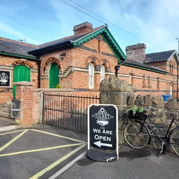 The Railway Sleeper, hotel in Cullybackey