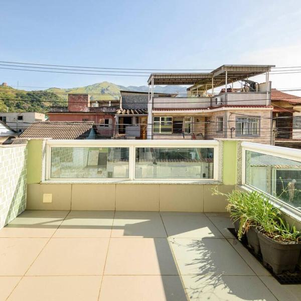 Suíte para solteiro em ambiente familiar no bairro de Realengo