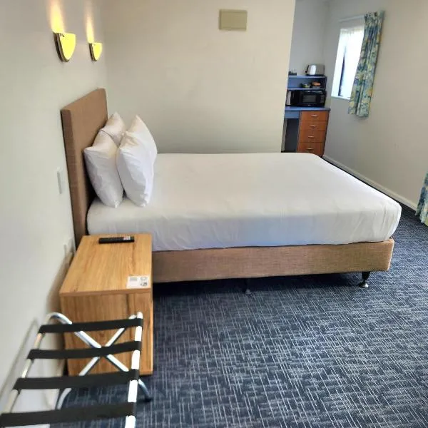 Botany Palms Motel, hotel in Auckland