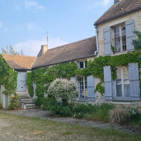 L'Angelus de Villiers, belle suite dans corps de ferme: Villiers-sous-Grez şehrinde bir otel