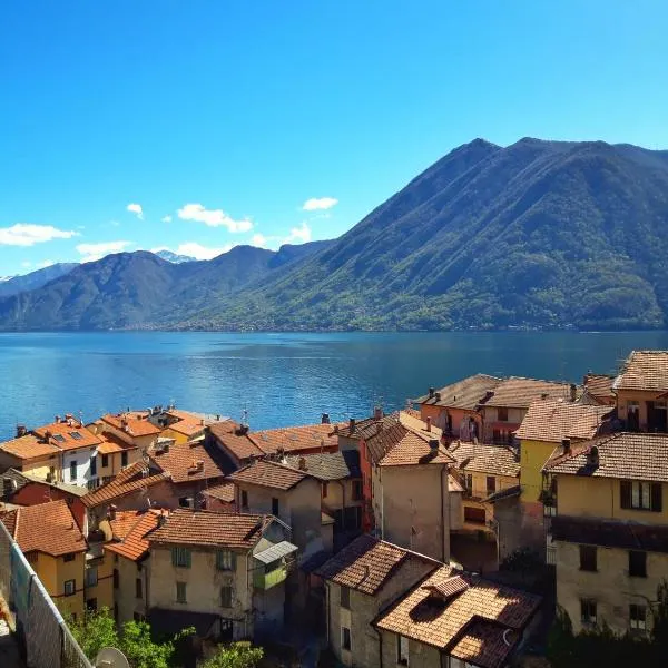 Lake View Gateway - by MyHomeInComo, hotel ad Argegno