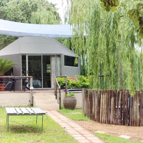Glamping at The Well in Franschhoek、フランシュホークのホテル