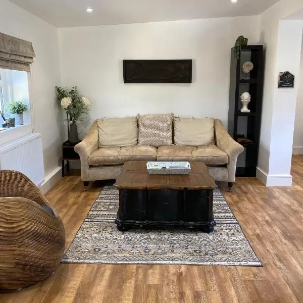 Newly renovated Stables conversion، فندق في Burstwick