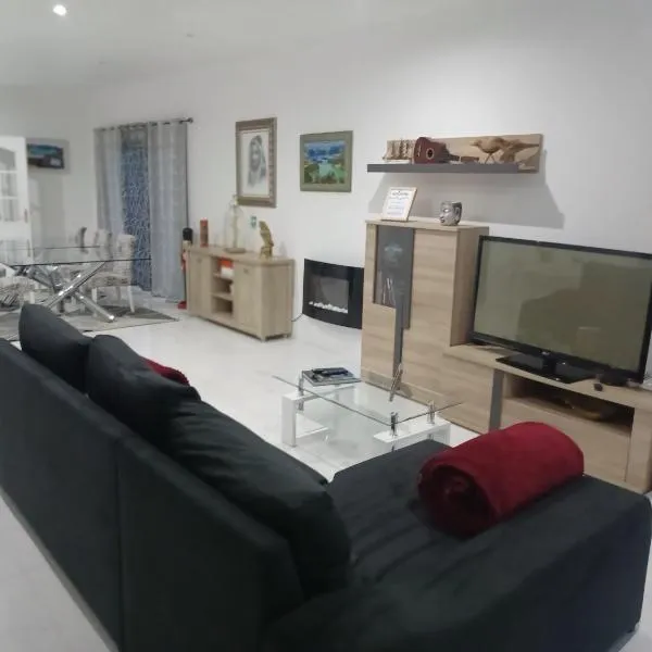 Casa da Linda, hotel v destinaci Ponta Delgada