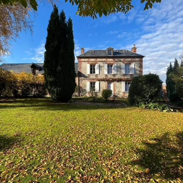 ‘L’ éditeur’ - Maison de Maître Honfleuraise., hotel v destinácii La Rivière Saint Sauveur