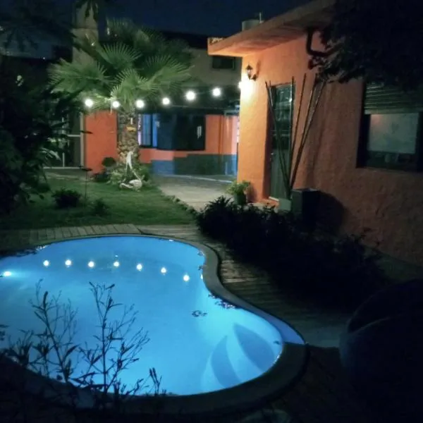 Casargentina Apart Depto entero Baño privado 15min Ezeiza, hotel in Monte Grande