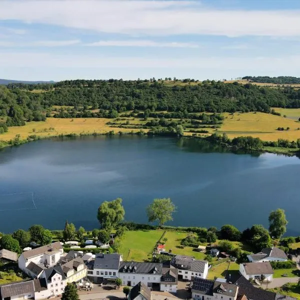 Ferienwohnung Seeblick, hotel in Schalkenmehren