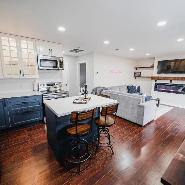 Cozy 2-bedroom space in the heart of wine country!, hotel v destinaci Jordan