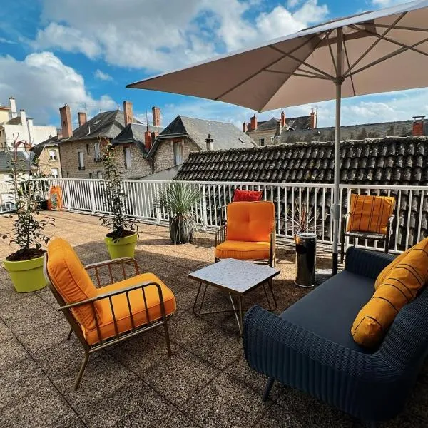Accueillant T2 rénové clim centre ville terrasse, hôtel à Brive-la-Gaillarde