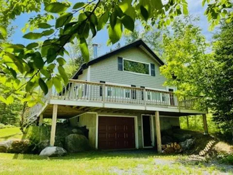 Chalet with a Private Beach in Acadia National Park, hotel in Bar Harbor