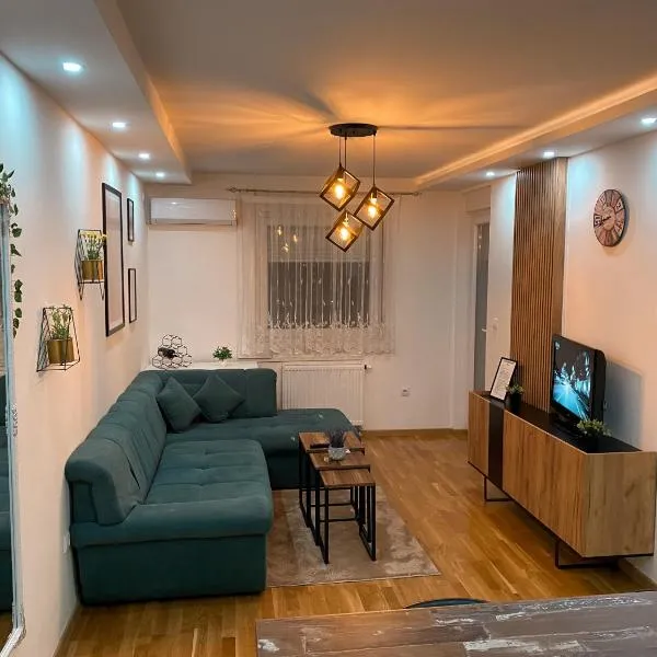 Apartman Sunshine, khách sạn ở Matuzići