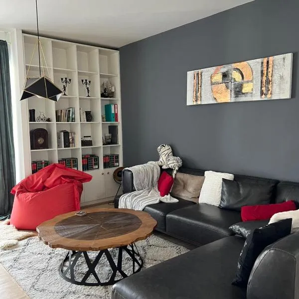 Modern apartment in Skopje, hotel em Skopje