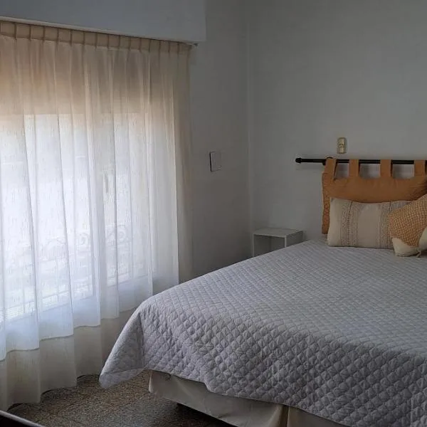 El Roble, hotel v destinaci Bahía Blanca