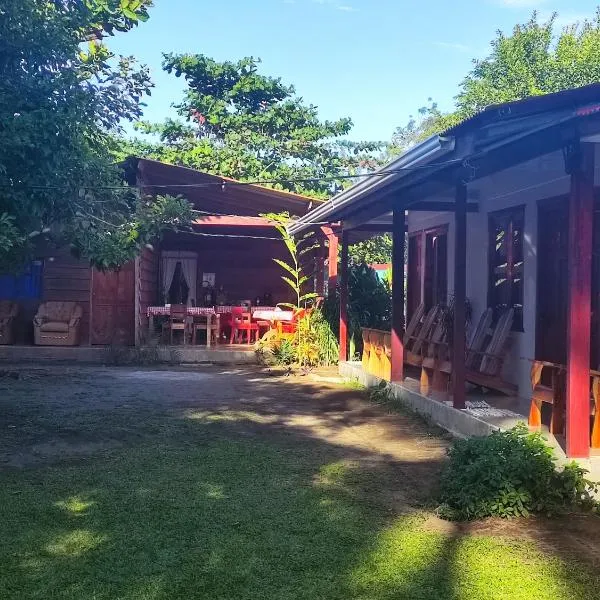 Cabañas Daneysha, hotel v destinaci Tortuguero