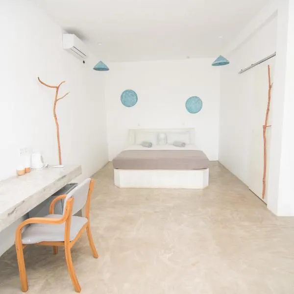 NAVA b&b, hotel v Mirisse (jih)