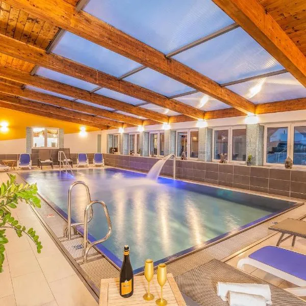 Wellness & Restaurant U Fandy, hotel v destinaci Lhotka