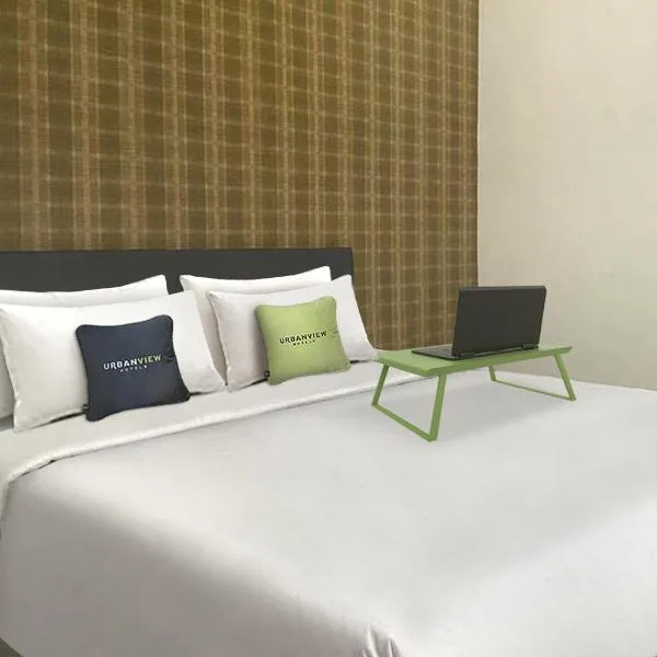 Urbanview Hotel Brodam's Pematang Siantar by RedDoorz, hotel in Pematangsiantar