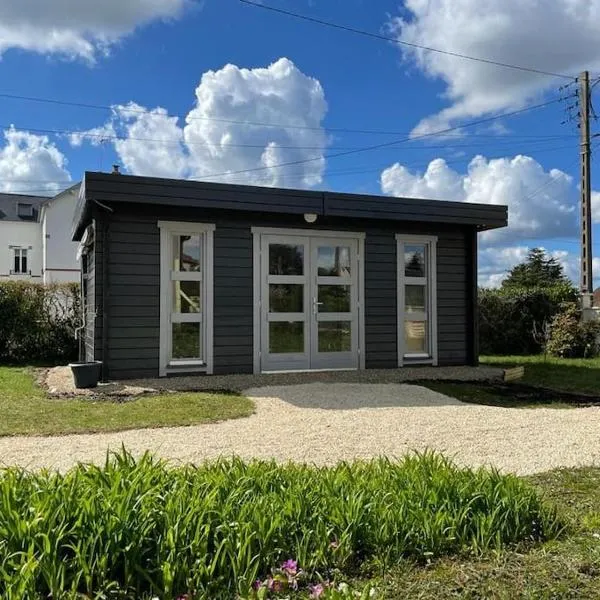Tiny house toute équipée avec jardin – hotel w mieście Saint-Florent-sur-Cher