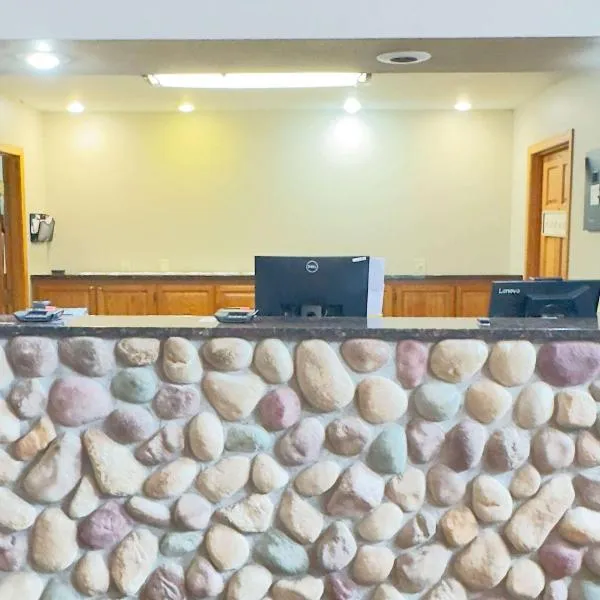 Sleep Inn & Suites near Spirit Mountain, hotel v destinaci Duluth