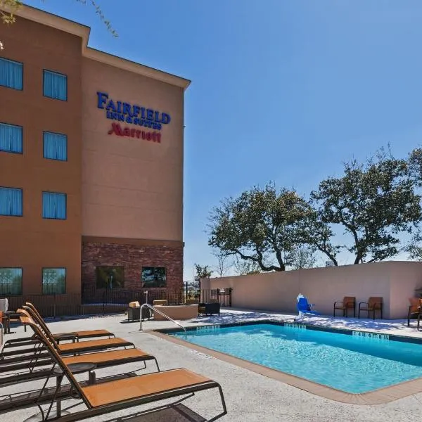 Fairfield Inn and Suites by Marriott Austin Northwest/Research Blvd, hotel in Austin