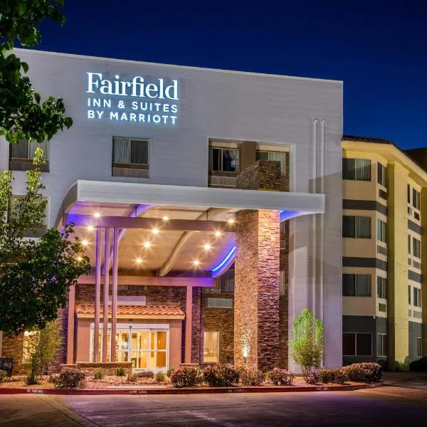 Fairfield Inn & Suites by Marriott Albuquerque Airport, hotel u gradu 'South Valley'