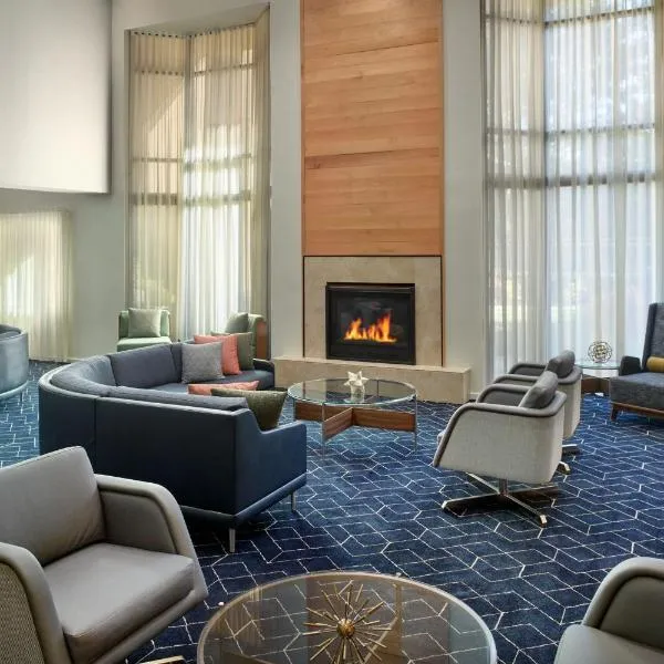 Courtyard by Marriott Atlanta Alpharetta, hotel in Alpharetta