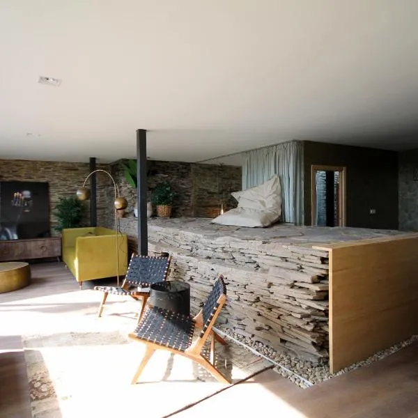 CASAS DA FORTALEZA Casa da Muralla, hotel v destinaci Outeiro de Rei