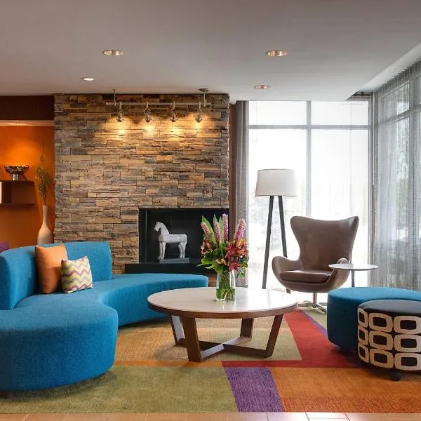 Fairfield Inn & Suites by Marriott Dallas West/I-30, hotel Oak Cliffben