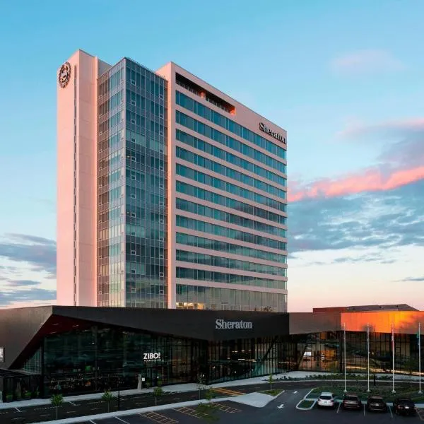 Sheraton Saint-Hyacinthe Hotel, hotel in Sainte-Hélène-de-Bagot