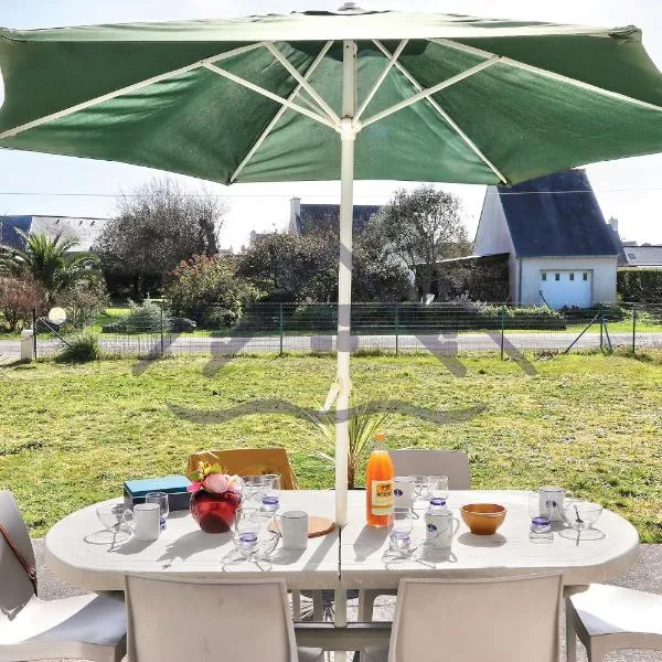 LocaLise - M12 - La petite Ty Marjan - Maison familiale avec jardin - A quelques pas des plages et du centre - Animaux admis - Wifi inclus - Draps inclus, hotel a Le Guilvinec