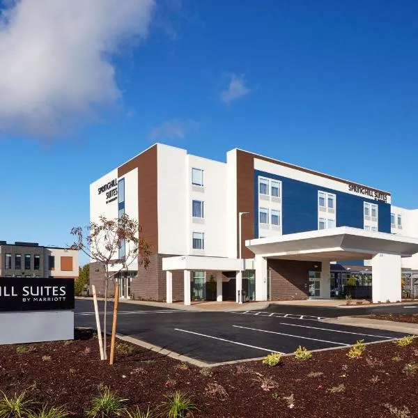 SpringHill Suites by Marriott Medford Airport, hotel in Medford