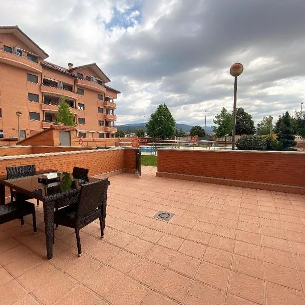 Apartamento Llano de la Victoria, hotel in Jaca