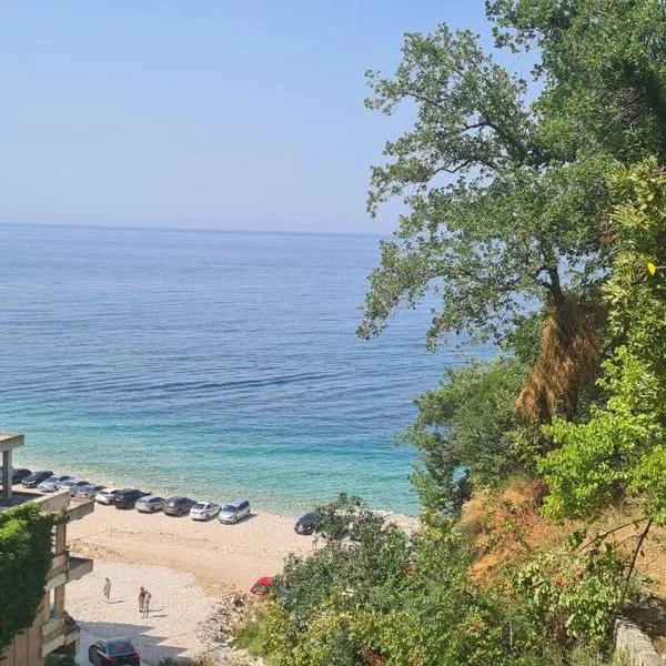 Lovely studio apartment on Montenegro Beach Side, hotel v destinaci Perazića Do