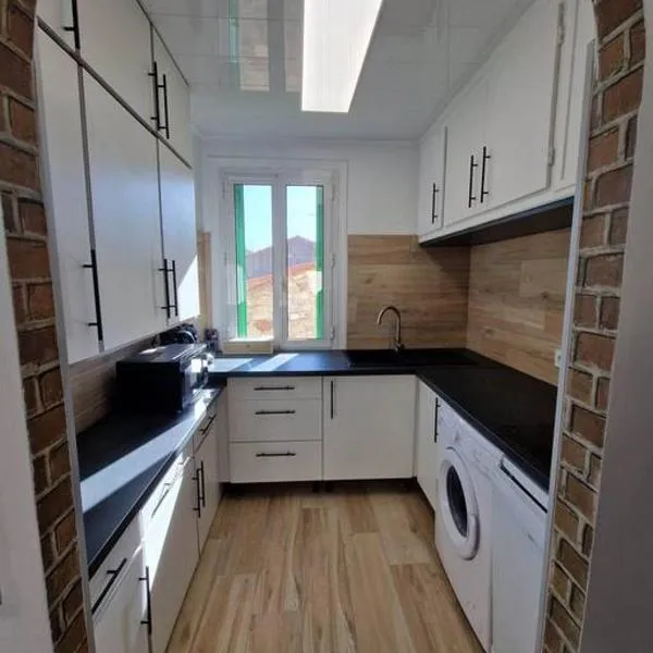 Appartement classé 2 étoiles, 2 chambres, rénové, climatisé – hotel w mieście Amélie-les-Bains-Palalda