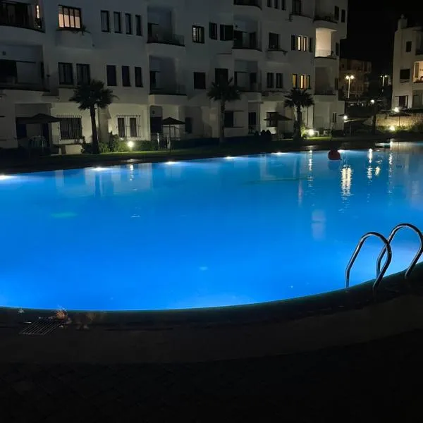 Résidence Colina SMIR, ξενοδοχείο σε Mʼdik
