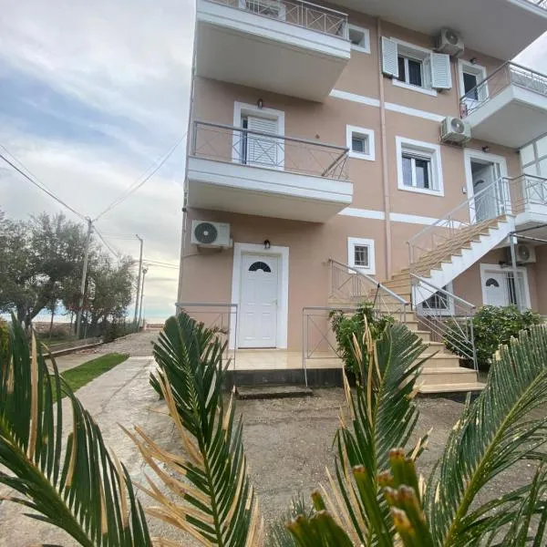 VANGJELIS HOTEL, hotel in Himare