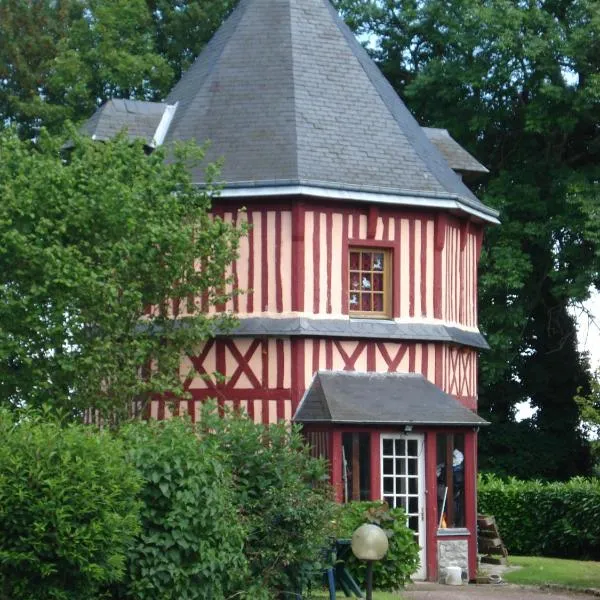 Saint-Arnoult에 위치한 호텔 le colombier de Royaumont