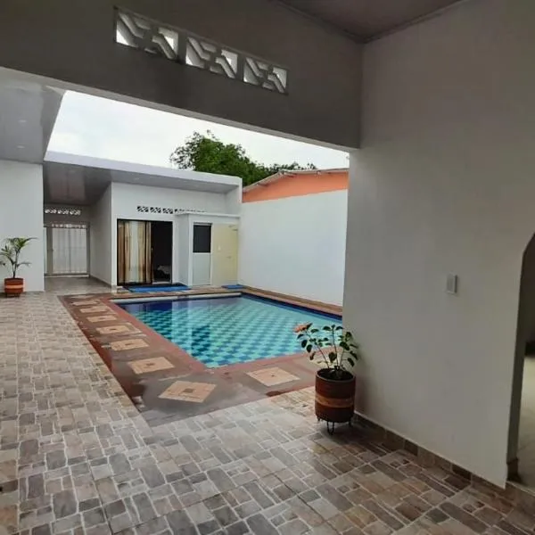 Casa piscina, hotel a San Sebastián de Mariquita