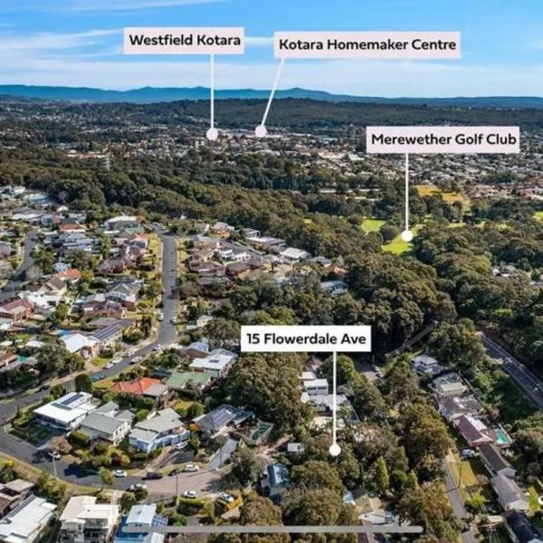 Unique 3 Bedroom House close to Merewether Beach، فندق في Merewether