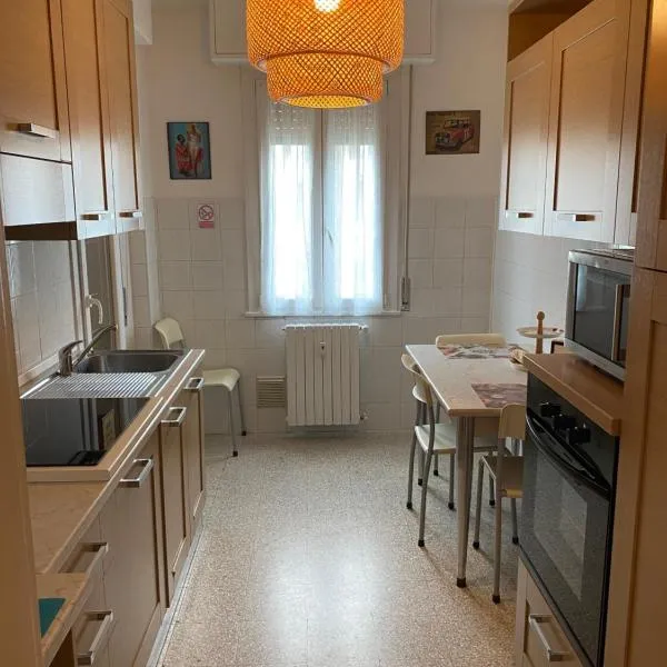 Casa Manolo Cesano Suite Apartment Milan, hotel v destinaci Cesano Boscone