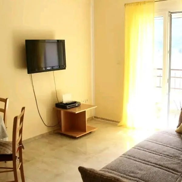 Aurora Apartments, khách sạn ở Igalo