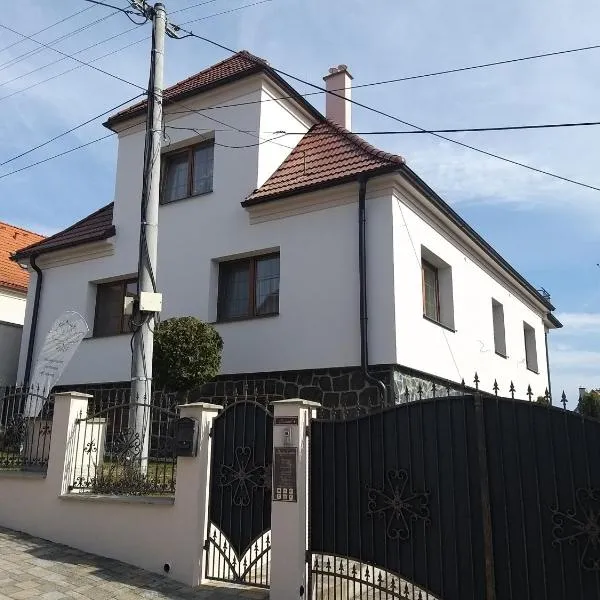 Penzión Kastelán, hotel di Bojnice