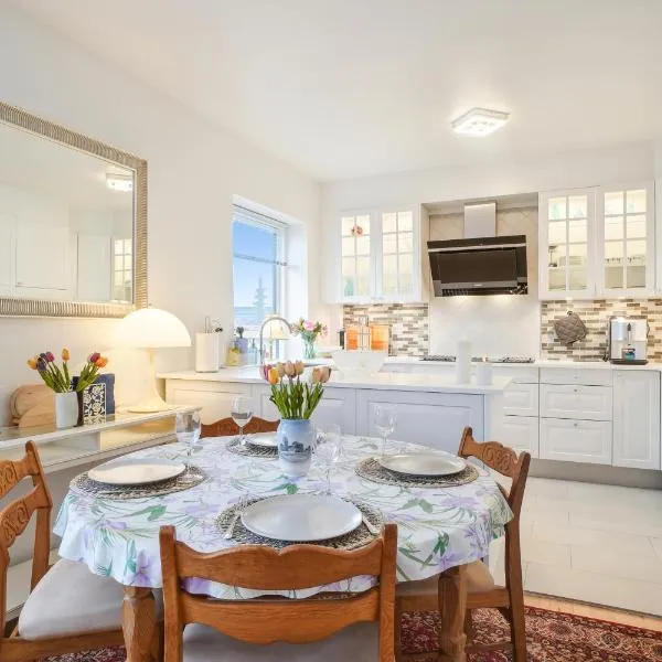 Delicius apartment near the Beach,Metro, Airport, hotel v Kodani