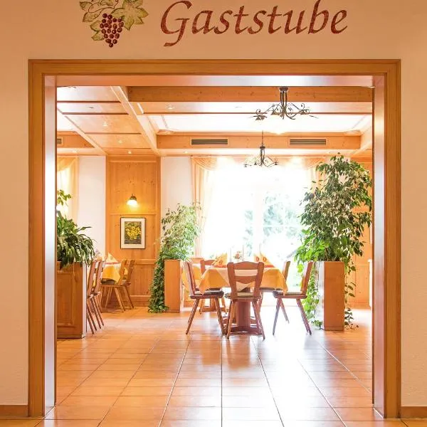 Gasthaus Kreuz, hotel u gradu 'Ühlingen-Birkendorf'