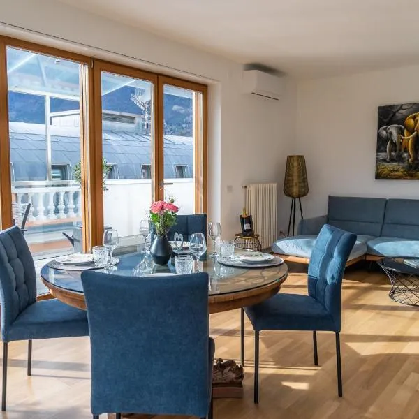 Luxus Penthouse mit Terrasse, Garage, Fahrradraum und Infrarotsauna – hotel w Meranie