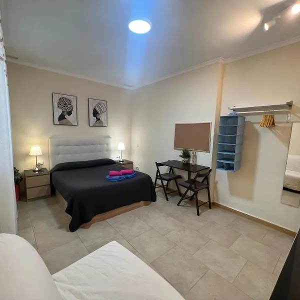 Rooms Barco, hotel in Madrid