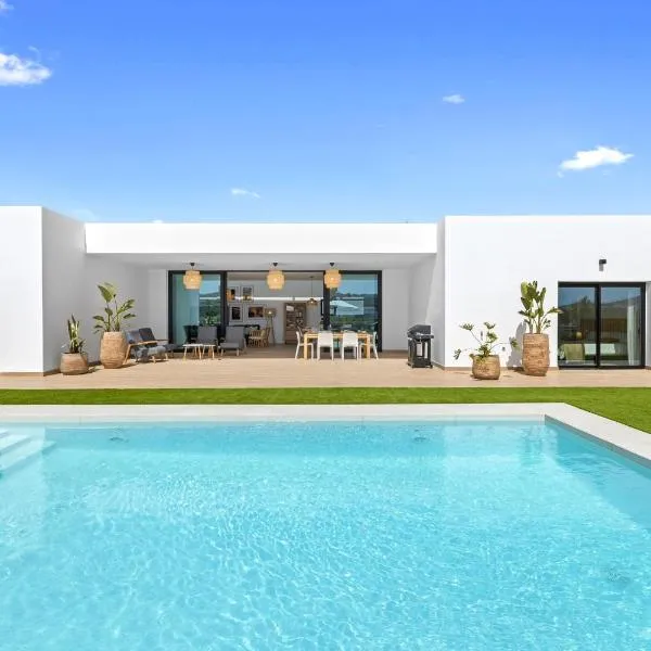 Villa Ayala, hotel v destinaci Villaverde
